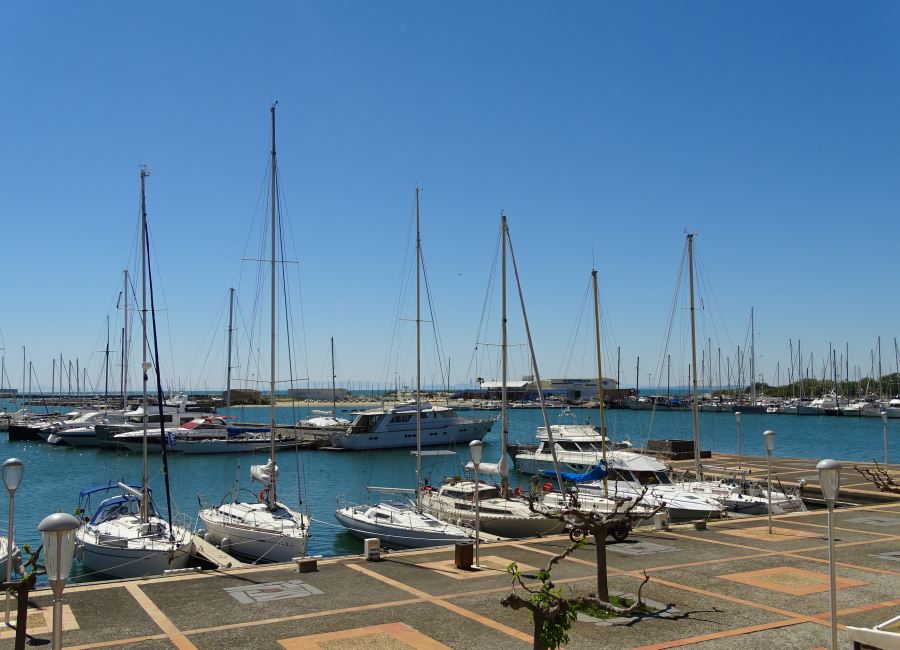 Location immobilière au Cap d'Agde centre- Port. Agence immobilière au Cap d'Agde Cim Vacances