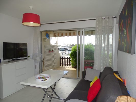 Location vacance au Cap d'Agde : appartement au Cap d'Agde réf 8 : séjour