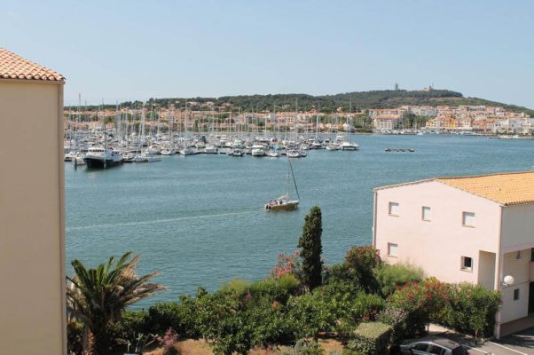 Location vacances au Cap d'Agde : Appartement Cap d’Agde référence 29 : vue sur le port