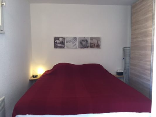 Location vacances au Cap d'Agde : Appartement Cap d’Agde référence 29 : chambre avec lit 2 personnes