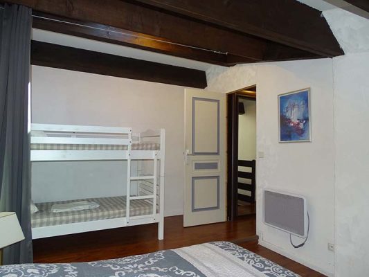 Location vacances au Cap d'Agde : Appartement Cap d’Agde référence 43 : chambre avec lit superposé