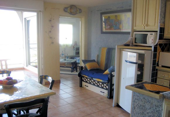 Location vacances au Cap d'Agde : Appartement Cap d’Agde référence 509 : séjour et cuisine